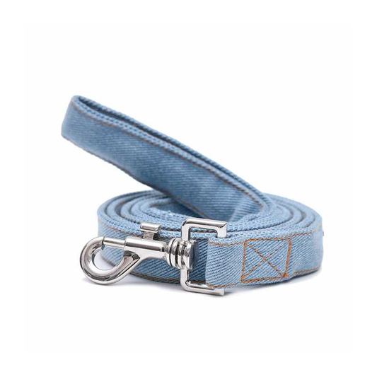 Mutt Of Course Light Denim Leash